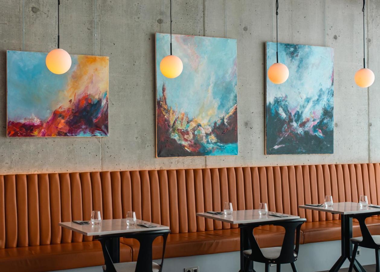Отель Courtyard By Marriott Reykjavik Keflavik Airport Экстерьер фото