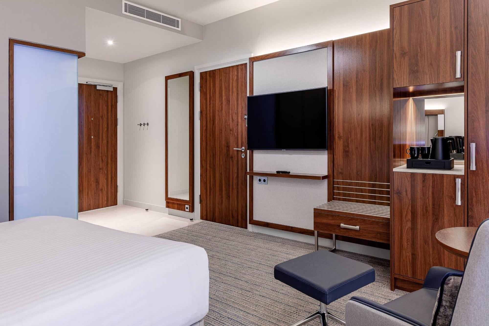 Отель Courtyard By Marriott Reykjavik Keflavik Airport Экстерьер фото
